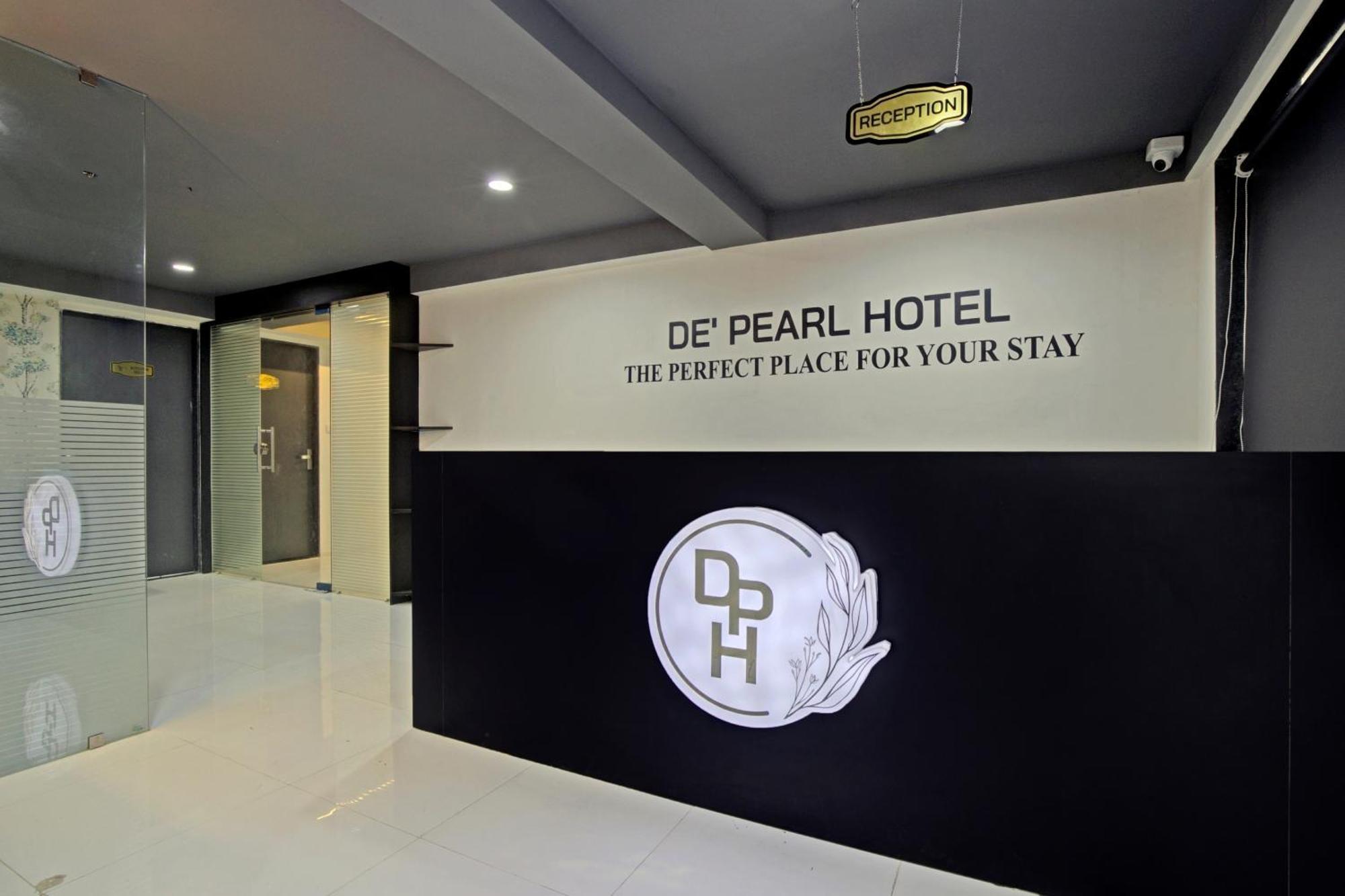 Collection O De'Pearl Hotel Сурат Экстерьер фото